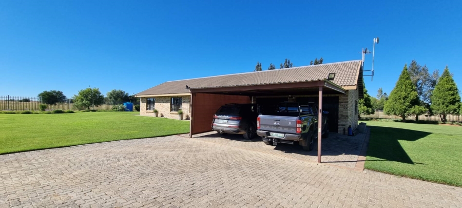3 Bedroom Property for Sale in Vallombrosa Free State